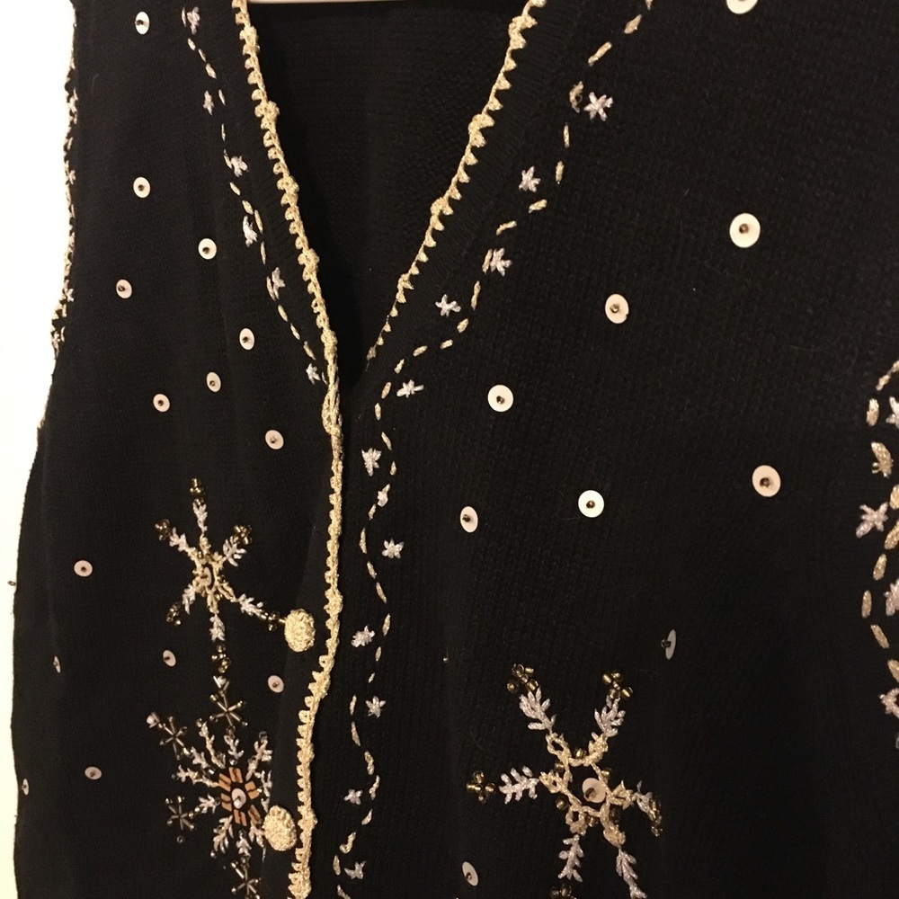 Reference Point II Snowflake Sweater Vest 1X Black Beaded Holiday Vest - Picture 3 of 5